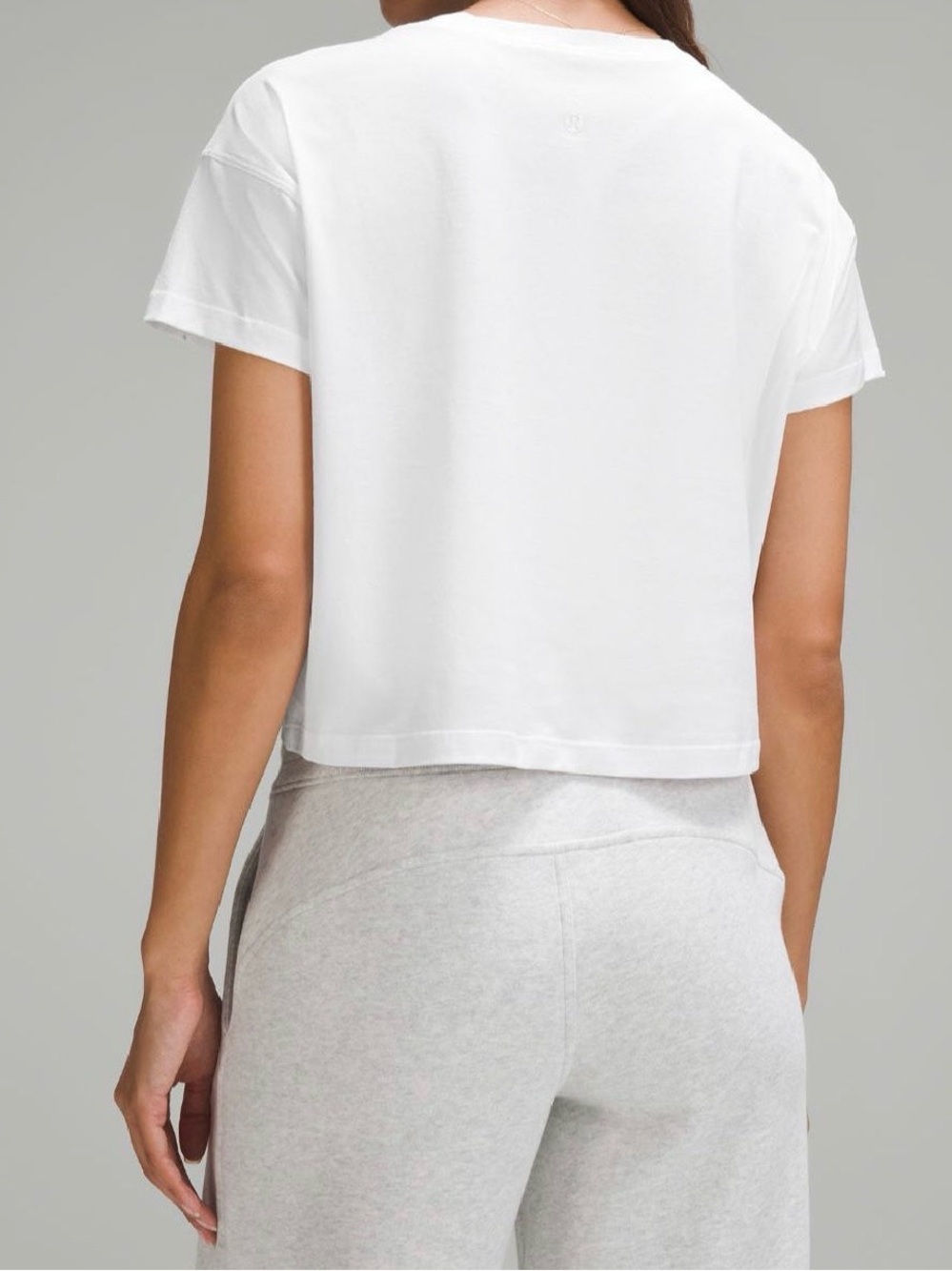 LULULEMON Cates T-Shirt - Picture 3 of 6